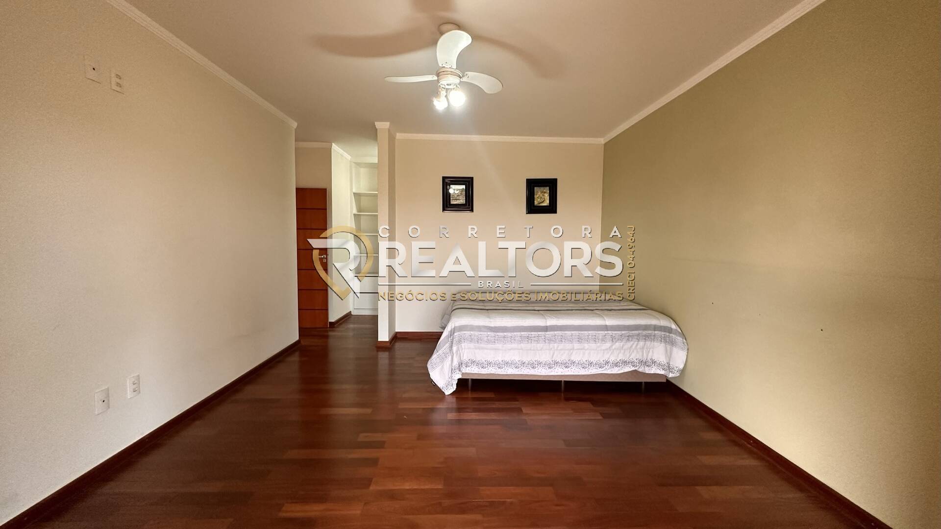 Casa à venda com 4 quartos, 380m² - Foto 23