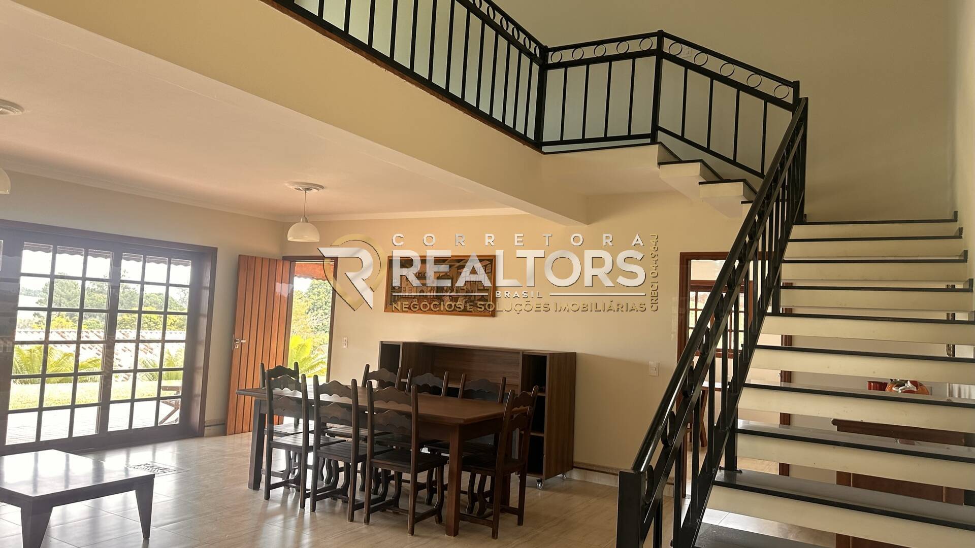 Casa à venda com 4 quartos, 380m² - Foto 11