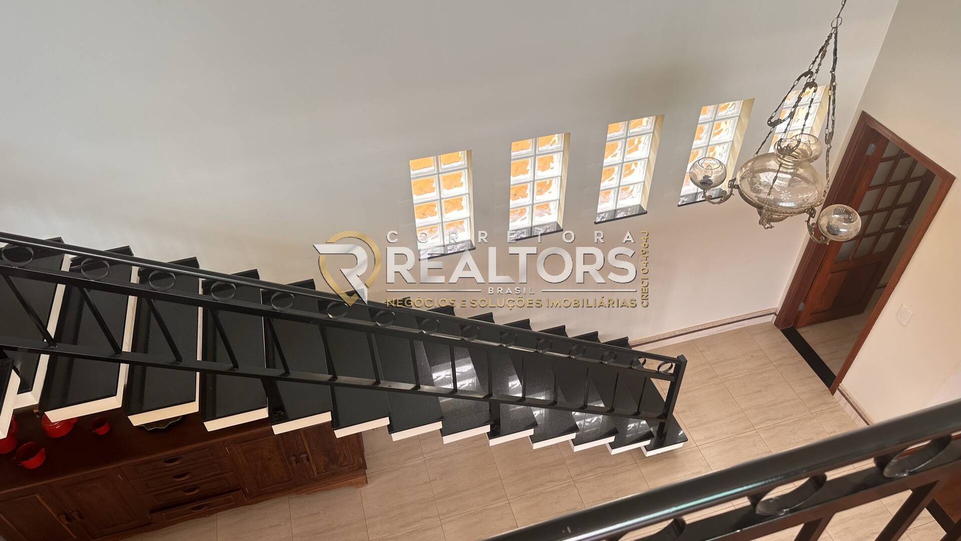 Casa à venda com 4 quartos, 380m² - Foto 12