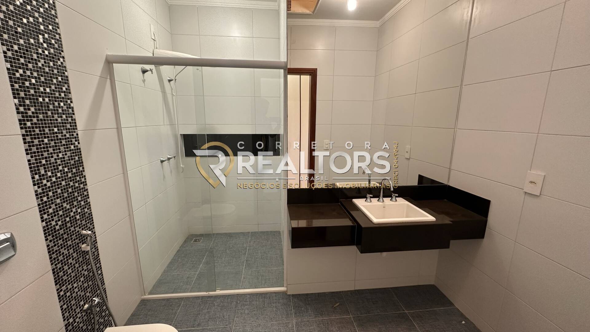 Casa à venda com 4 quartos, 380m² - Foto 24