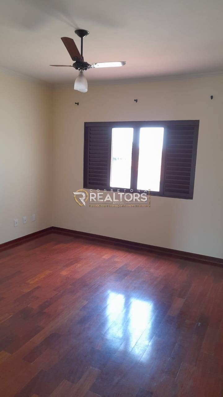 Sobrado à venda com 3 quartos, 273m² - Foto 14