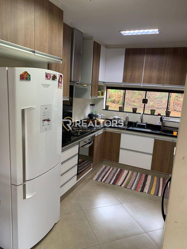 Chácara à venda com 3 quartos, 300m² - Foto 10