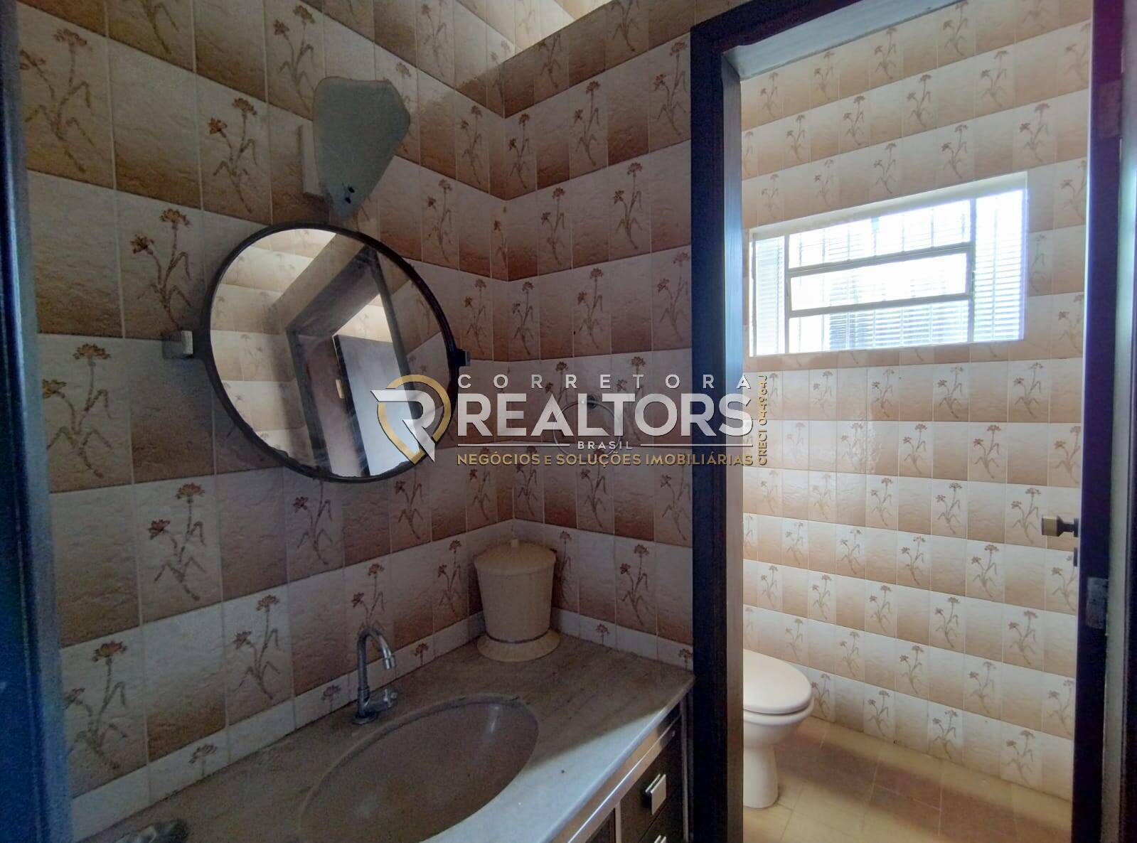 Casa à venda com 3 quartos, 330m² - Foto 17