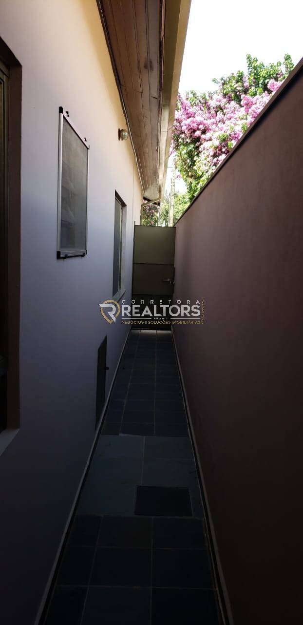 Casa à venda com 2 quartos, 130m² - Foto 13