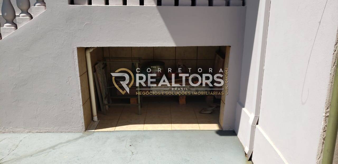 Casa à venda com 2 quartos, 130m² - Foto 18