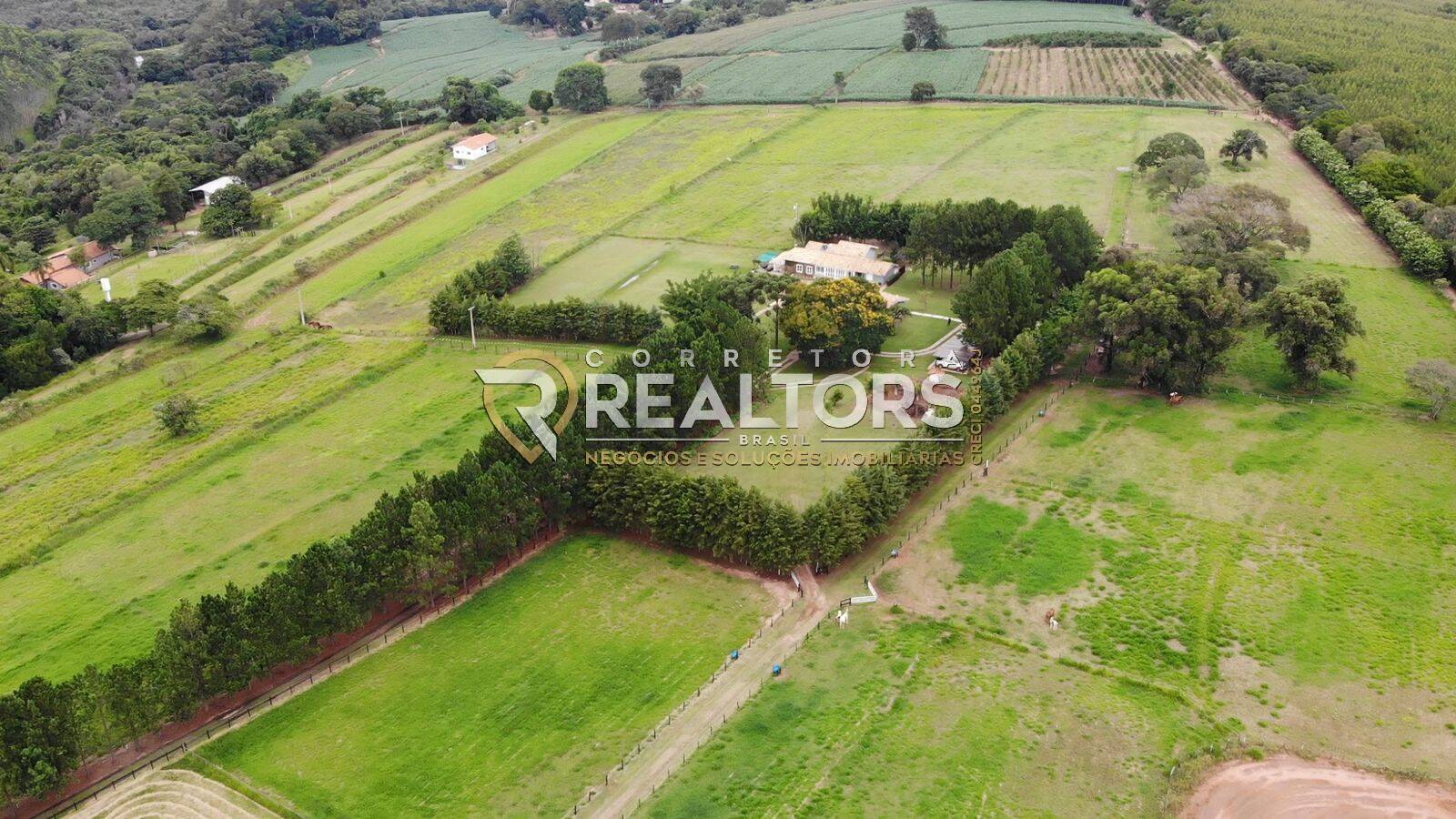 Casa à venda com 3 quartos, 141840m² - Foto 32