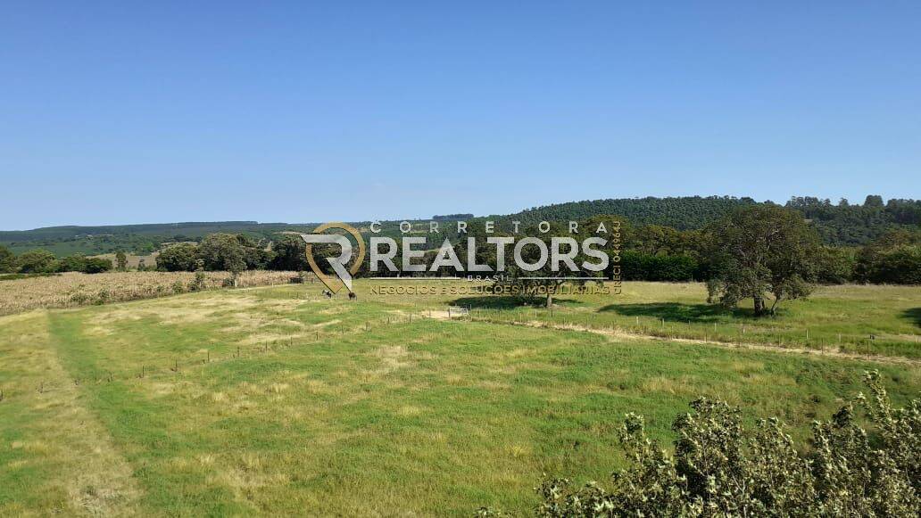 Casa à venda com 3 quartos, 141840m² - Foto 34
