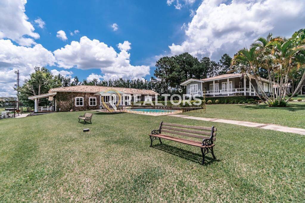 Casa à venda com 3 quartos, 141840m² - Foto 35