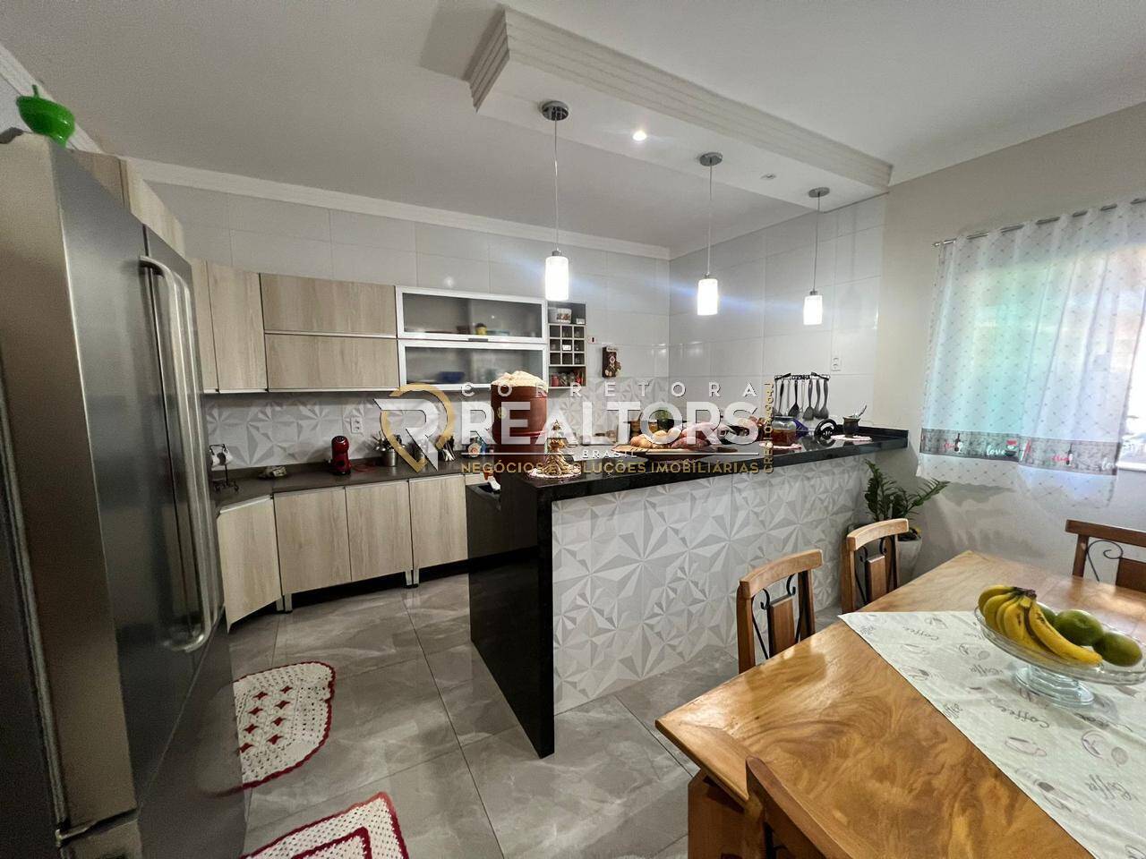 Sobrado à venda com 3 quartos, 200m² - Foto 3
