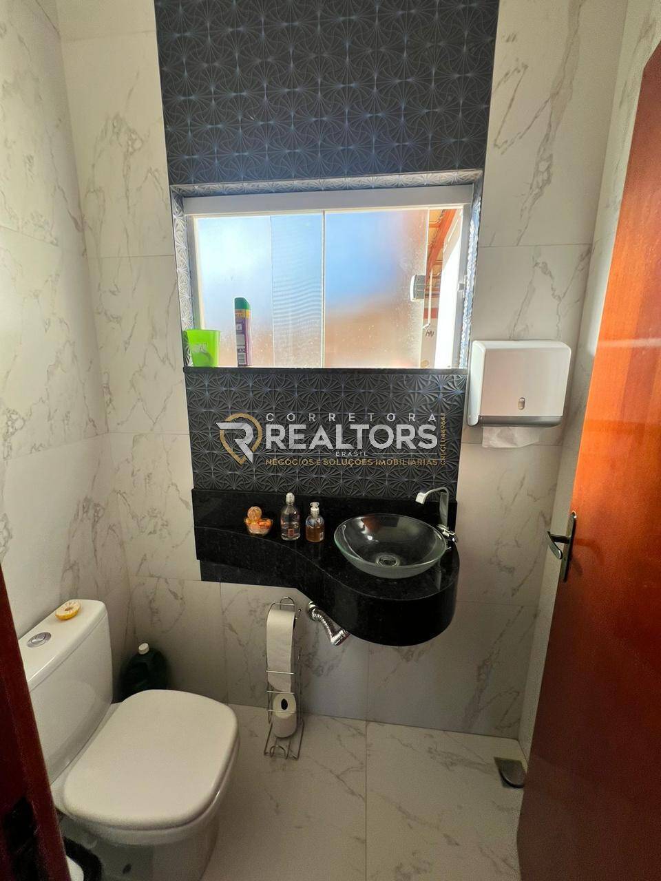 Sobrado à venda com 3 quartos, 200m² - Foto 13