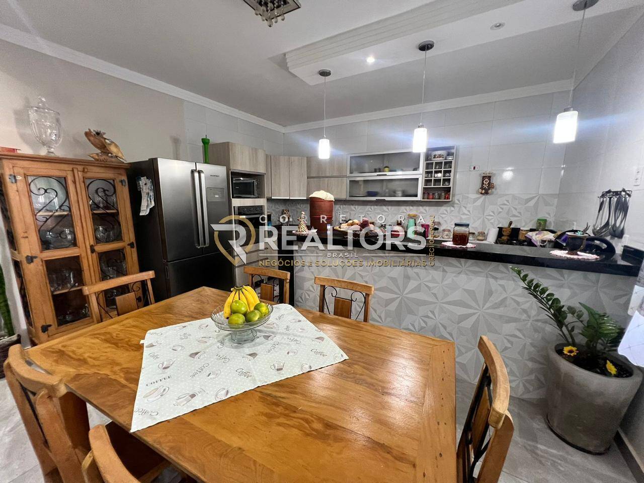 Sobrado à venda com 3 quartos, 200m² - Foto 4