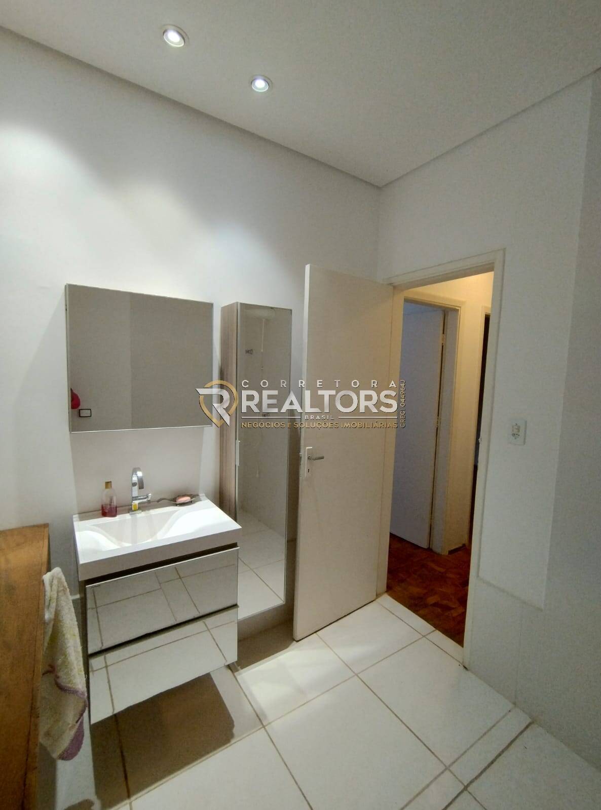 Casa à venda e aluguel com 4 quartos, 670m² - Foto 11
