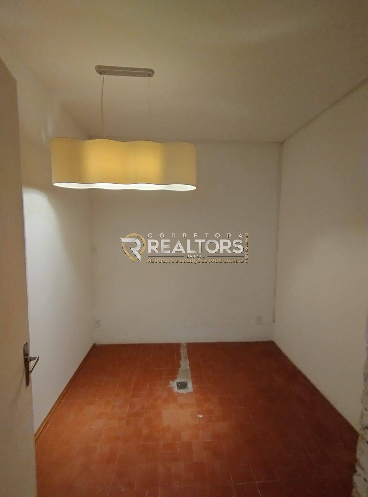 Casa à venda e aluguel com 4 quartos, 670m² - Foto 13