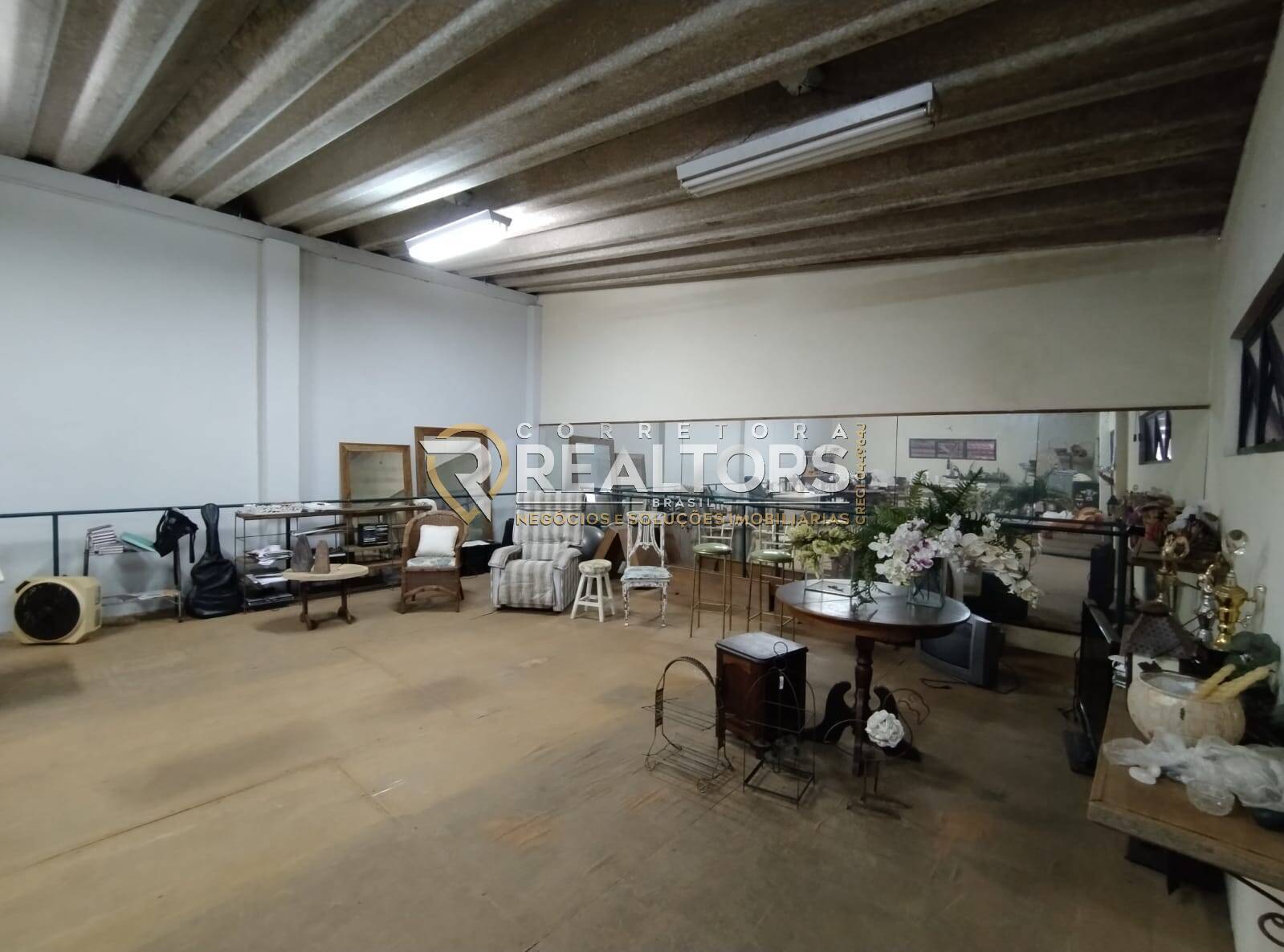 Casa à venda e aluguel com 4 quartos, 670m² - Foto 20