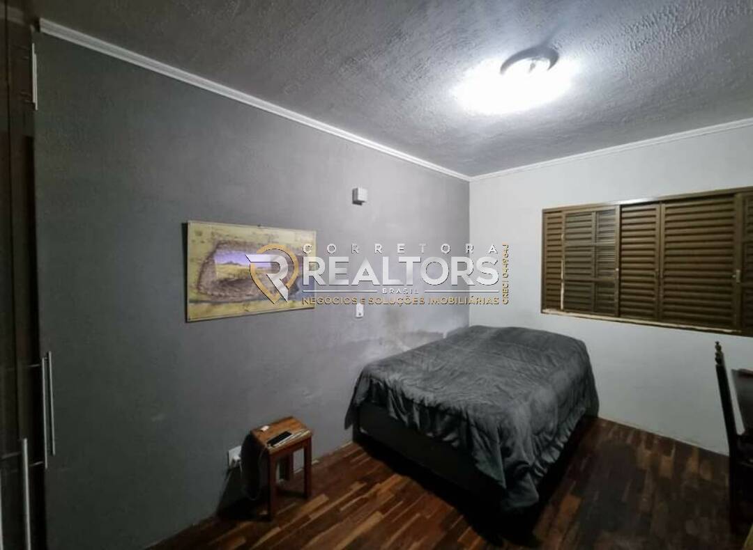 Casa à venda com 3 quartos, 200m² - Foto 7
