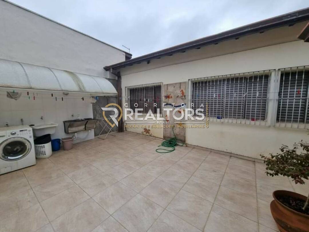 Casa à venda com 3 quartos, 200m² - Foto 11