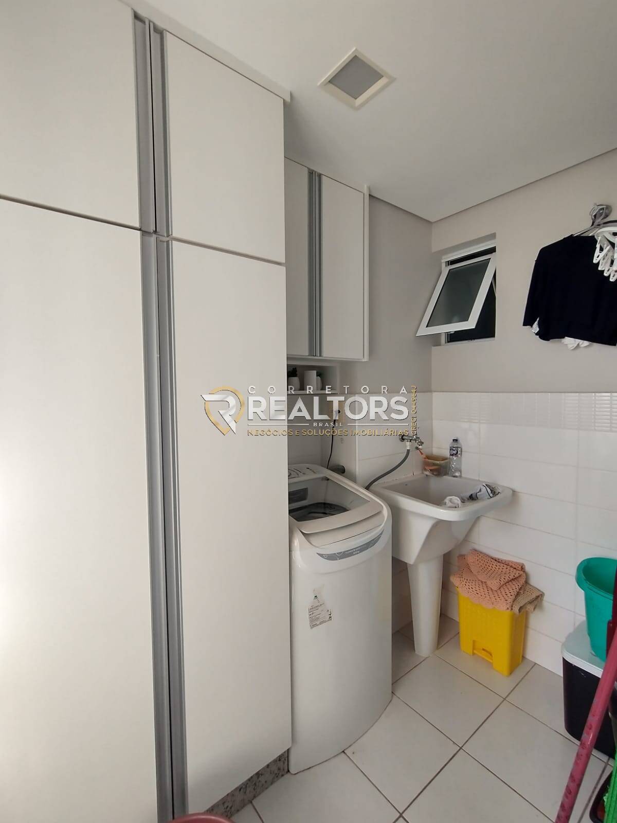 Apartamento à venda com 3 quartos, 111m² - Foto 21