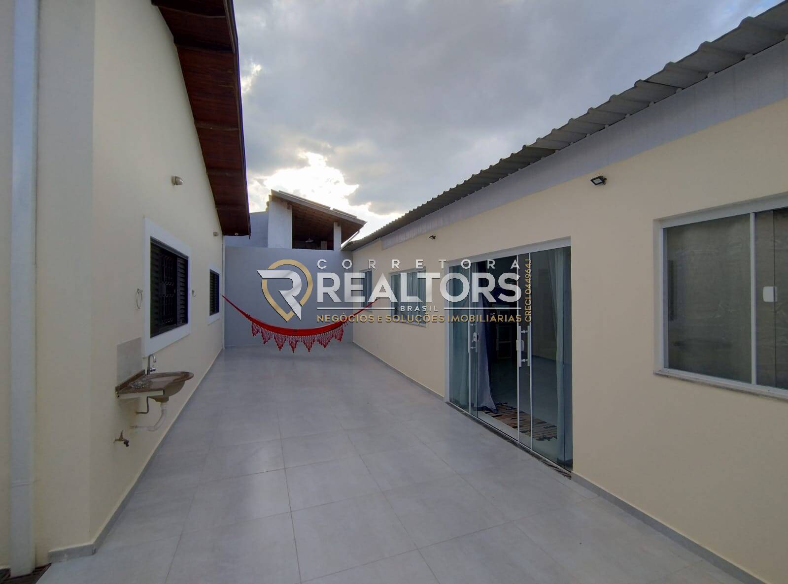 Casa à venda com 5 quartos, 260m² - Foto 17