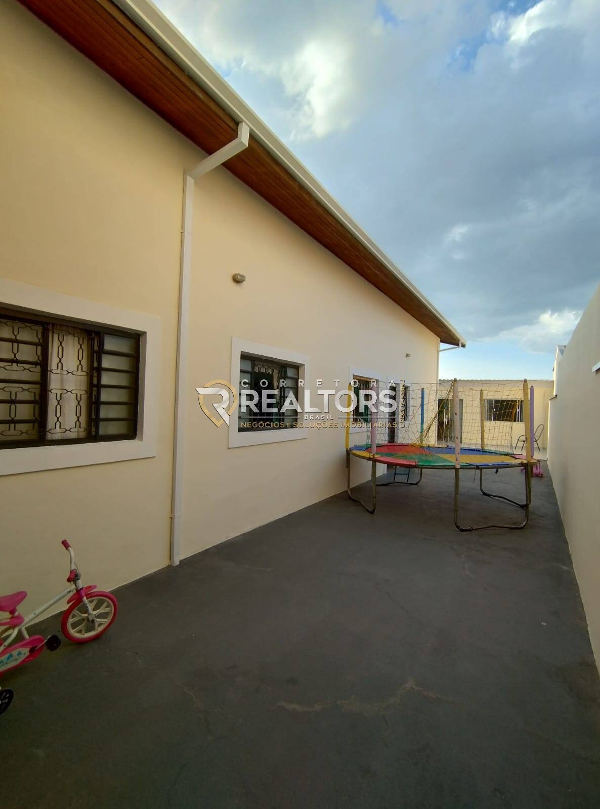 Casa à venda com 5 quartos, 260m² - Foto 25