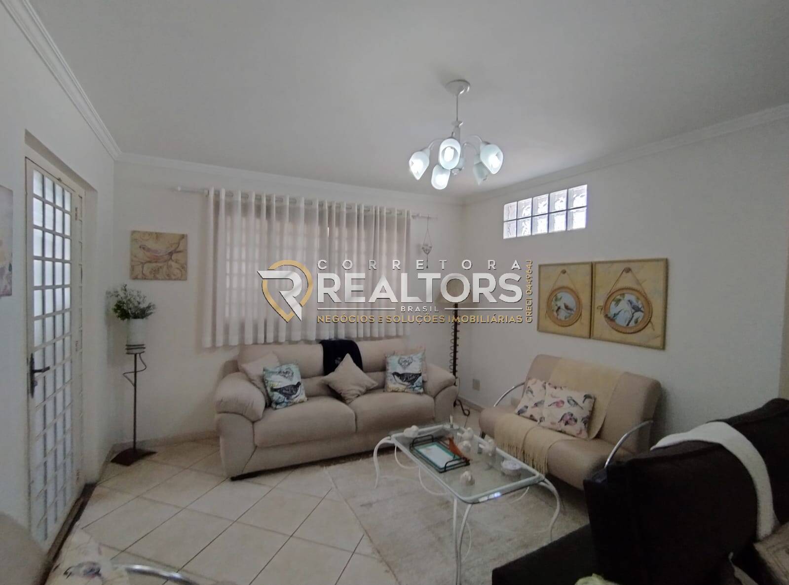 Casa à venda com 3 quartos, 263m² - Foto 6