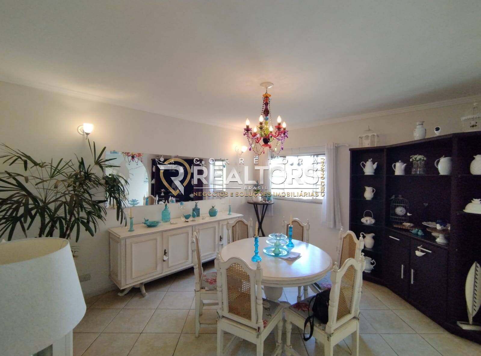 Casa à venda com 3 quartos, 263m² - Foto 5