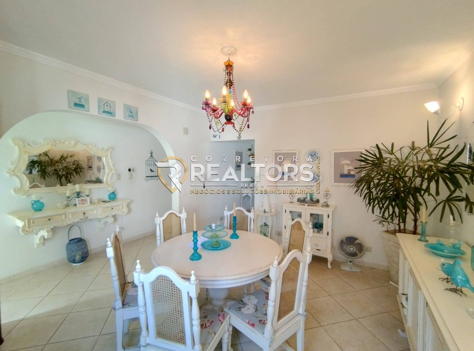 Casa à venda com 3 quartos, 263m² - Foto 10