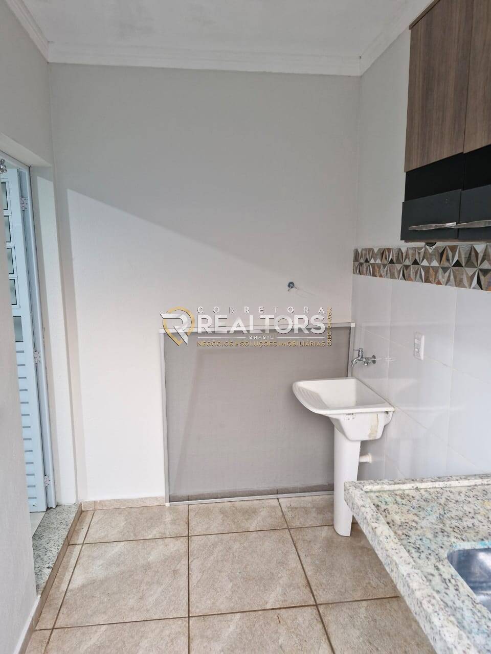 Casa à venda com 2 quartos, 85m² - Foto 6