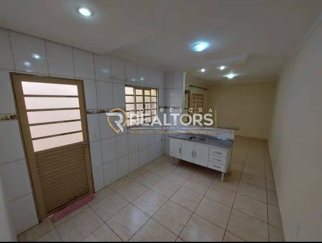 Casa à venda com 2 quartos, 94m² - Foto 4