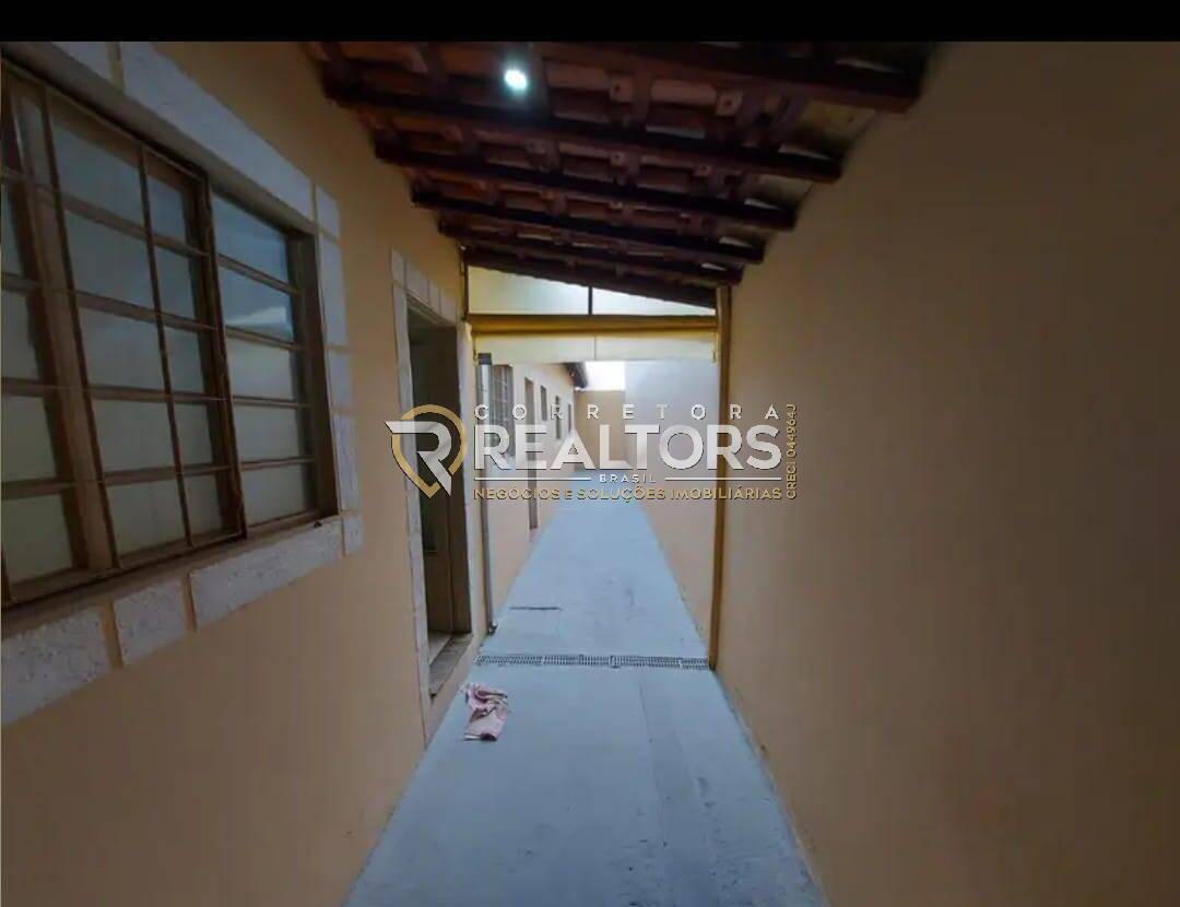 Casa à venda com 2 quartos, 94m² - Foto 2