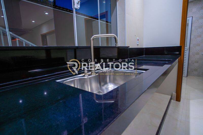 Casa à venda com 4 quartos, 231m² - Foto 21