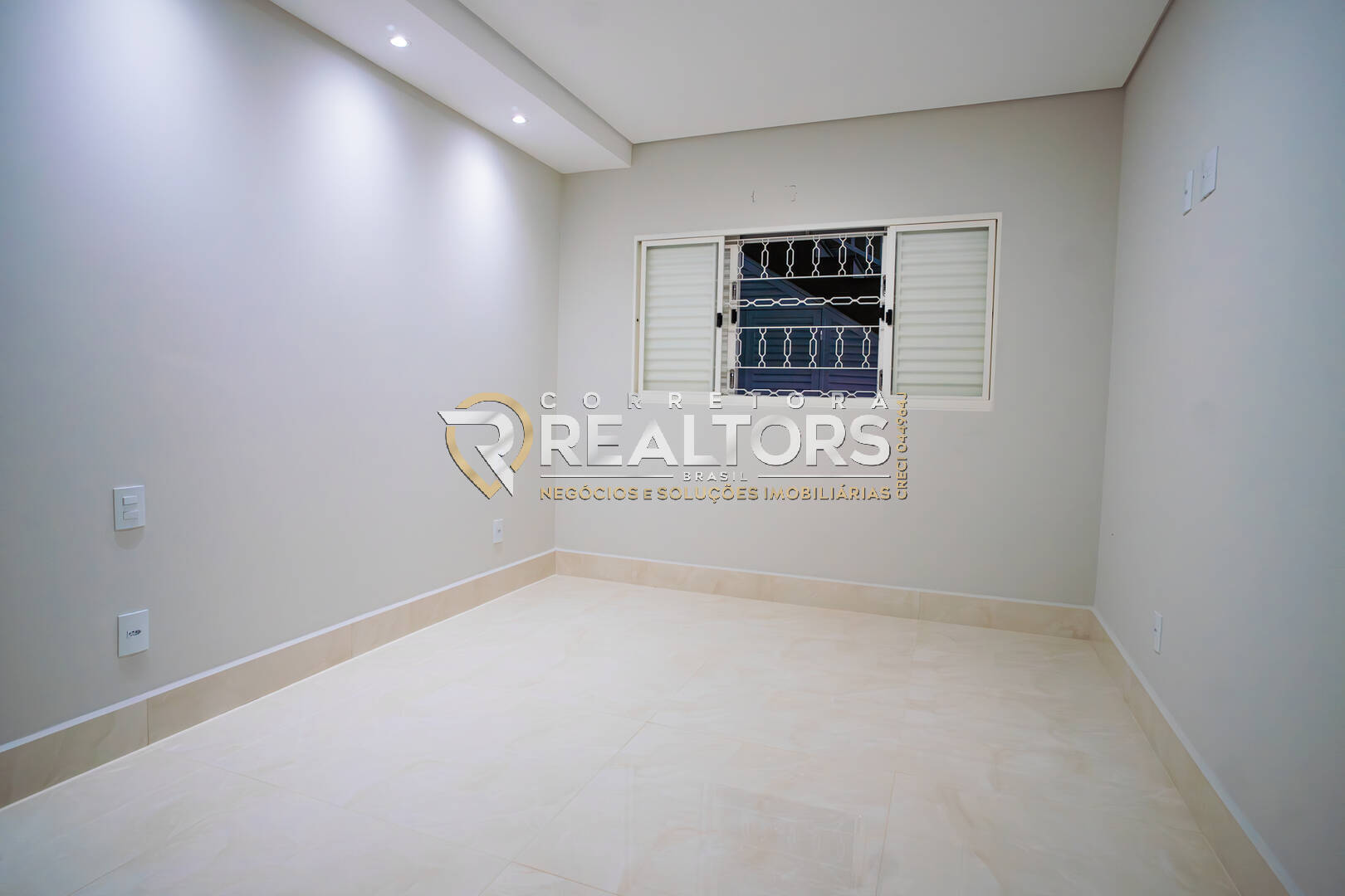 Casa à venda com 4 quartos, 231m² - Foto 17