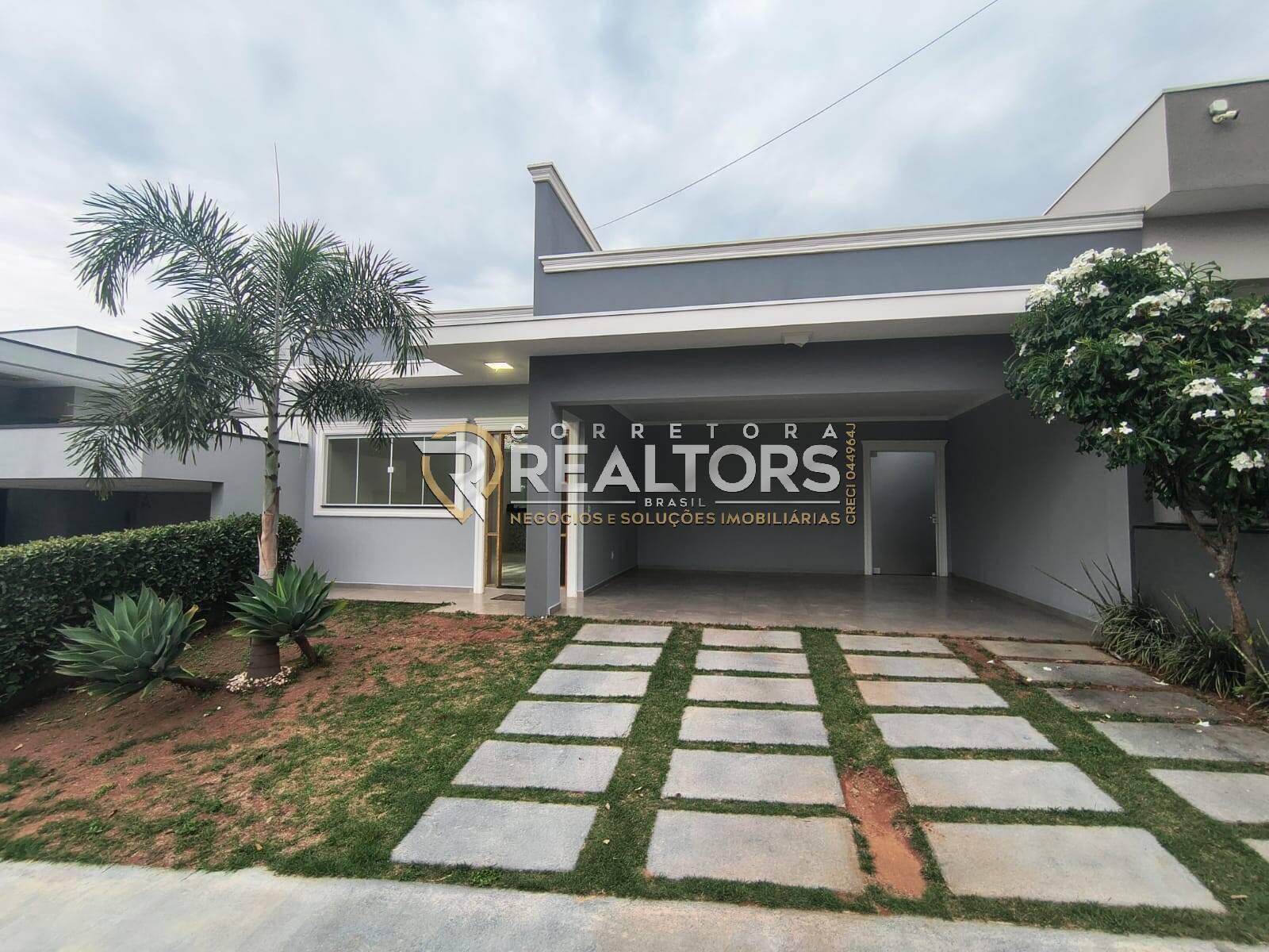 Casa de Condomínio à venda e aluguel com 3 quartos, 167m² - Foto 1