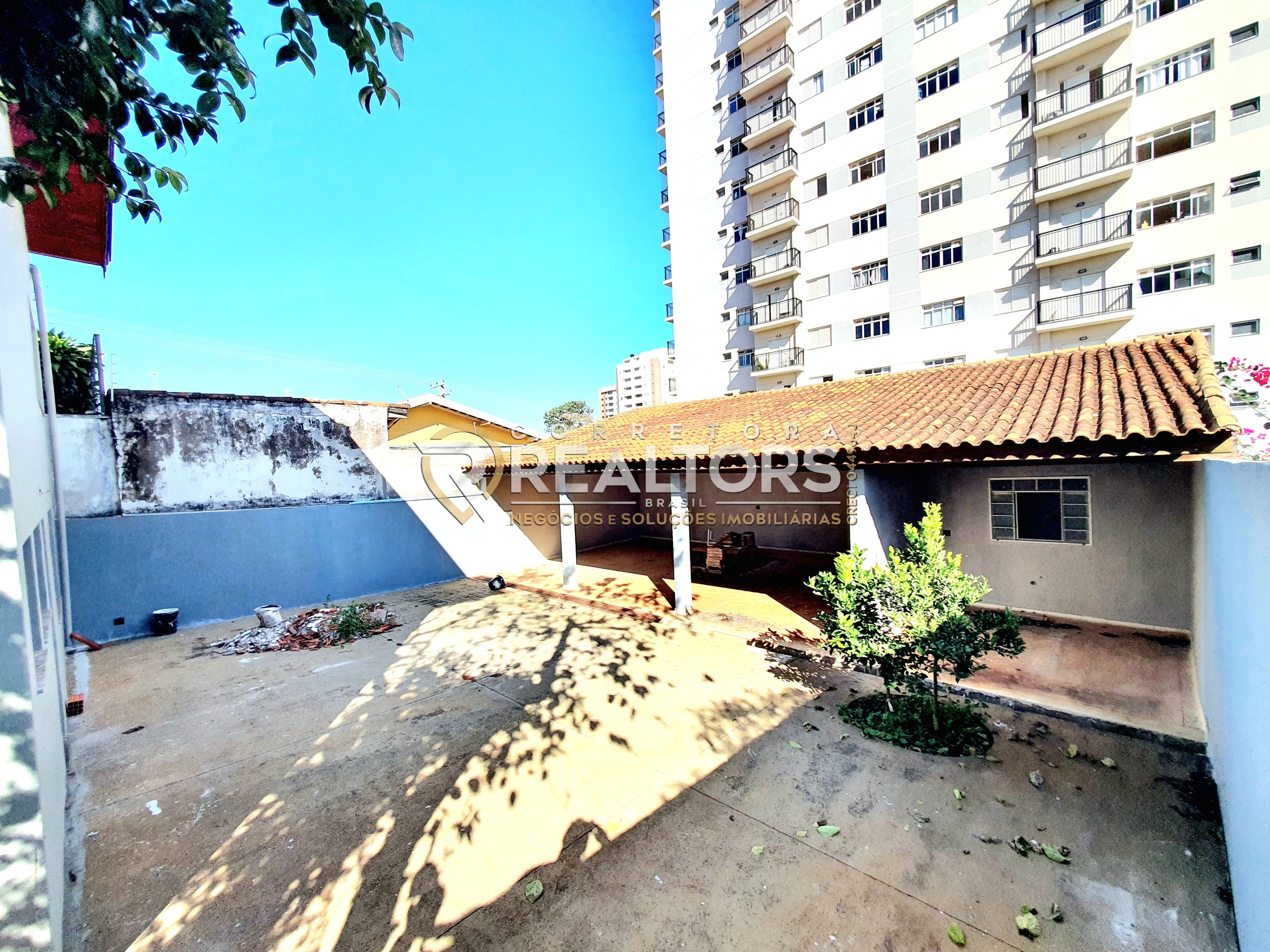 Casa à venda com 3 quartos, 220m² - Foto 27