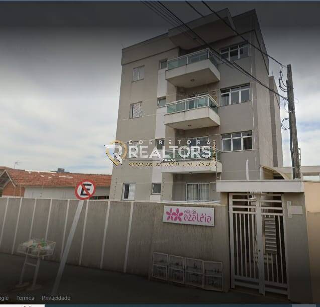 Apartamento à venda com 2 quartos, 64m² - Foto 1