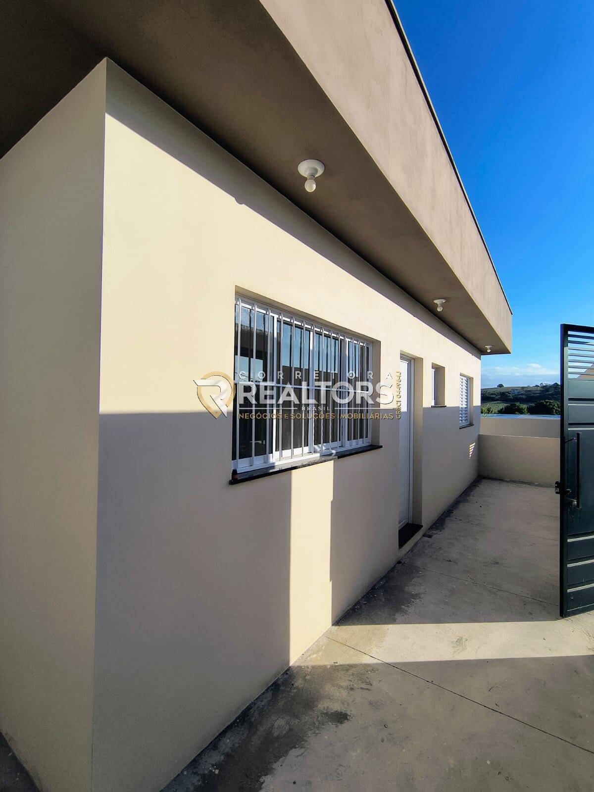 Casa à venda com 2 quartos, 75m² - Foto 10