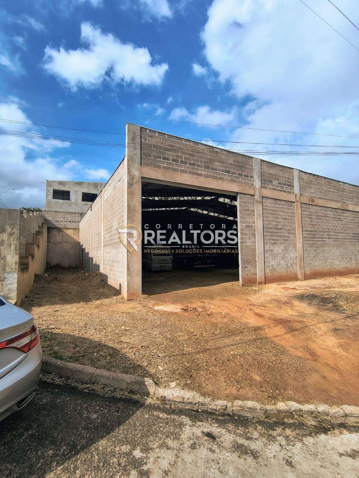 Prédio Inteiro para alugar, 400m² - Foto 4