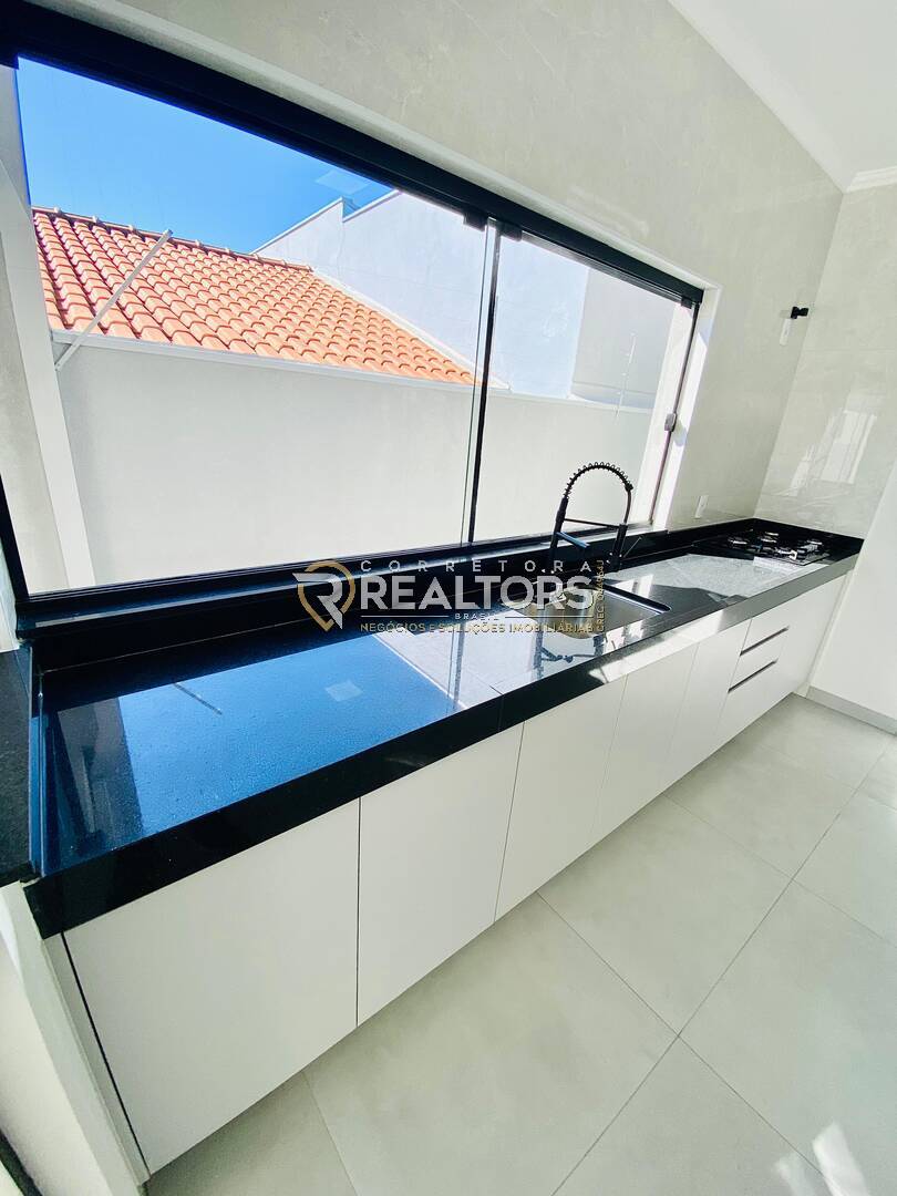 Casa à venda com 3 quartos, 188m² - Foto 7