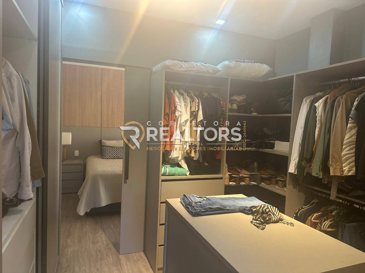 Casa à venda com 3 quartos, 410m² - Foto 4