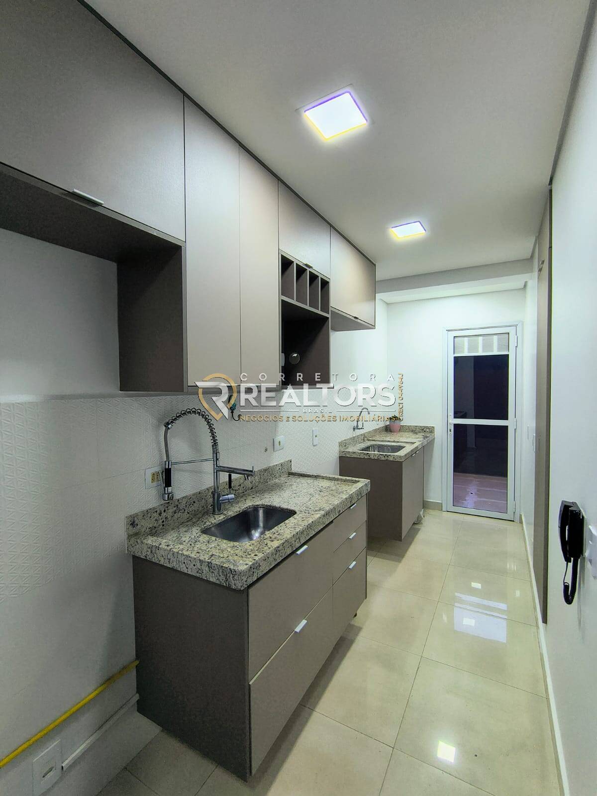 Apartamento para alugar com 1 quarto, 52m² - Foto 12