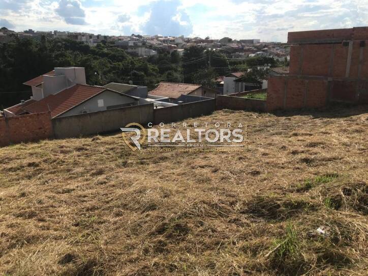 Terreno á venda no Jardim Itália em Botucatu-SP