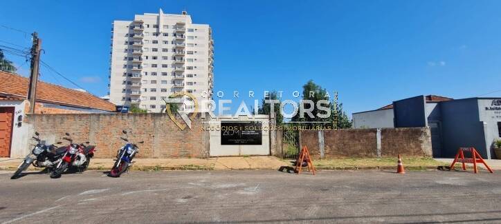Terreno de 509,60 m² á venda no Centro de Botucatu-SP (11,20 x 45,50)
