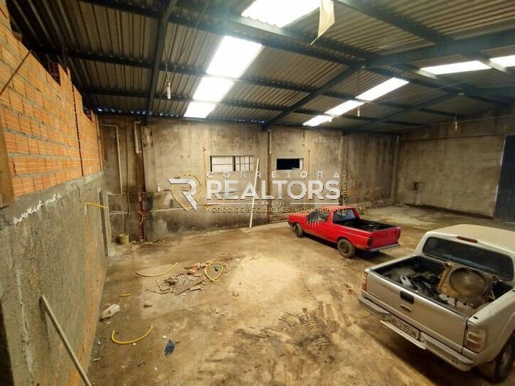 Prédio Inteiro à venda, 250m² - Foto 3
