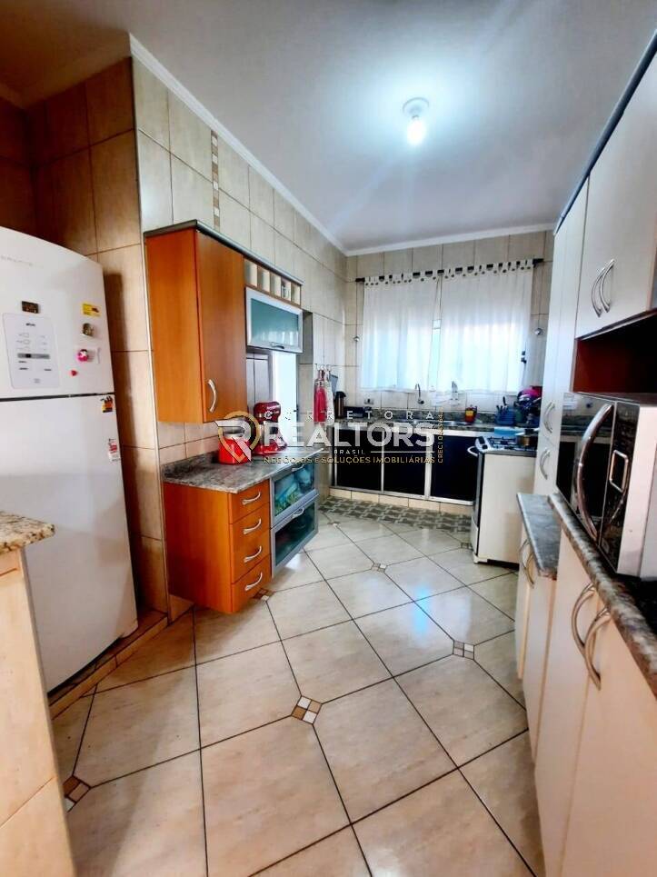 Casa à venda com 2 quartos, 115m² - Foto 7