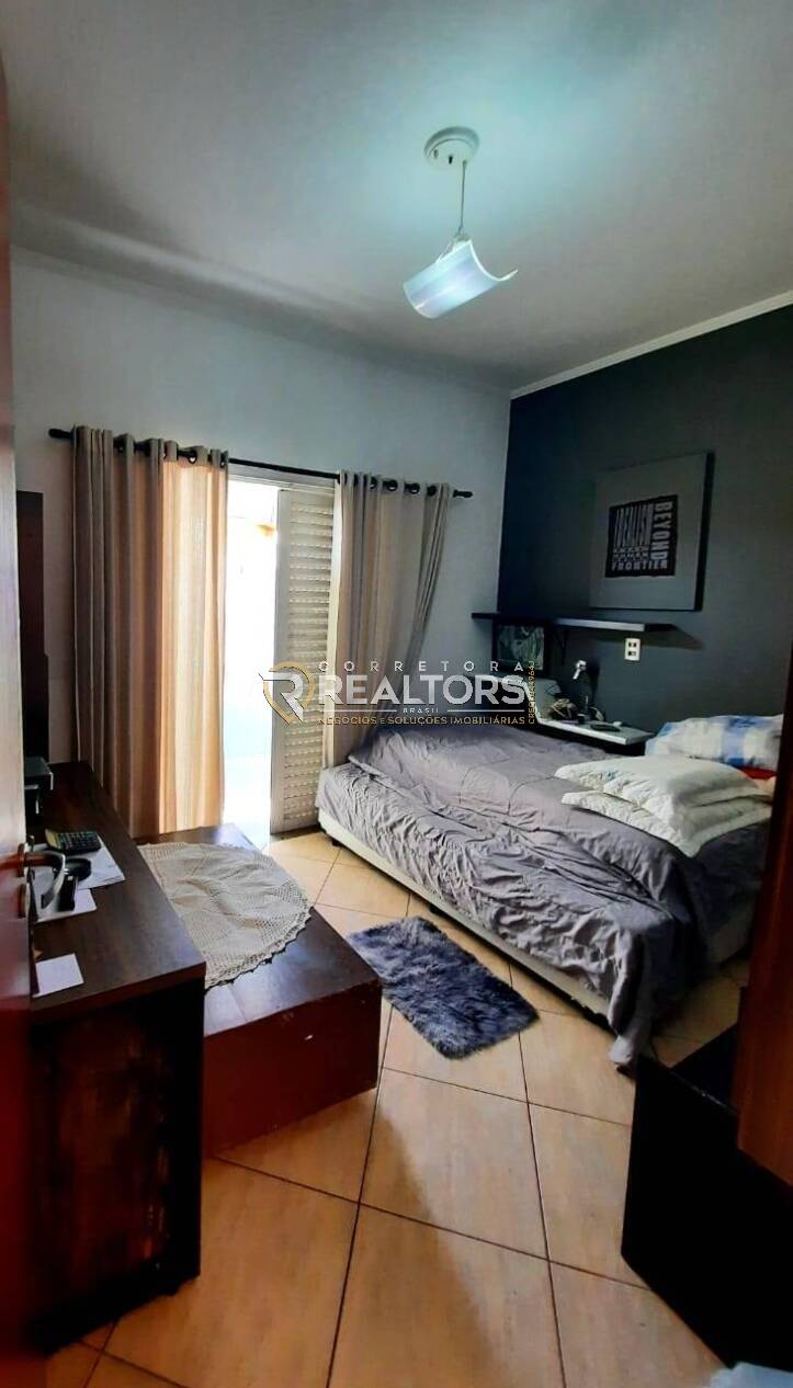 Casa à venda com 2 quartos, 115m² - Foto 11