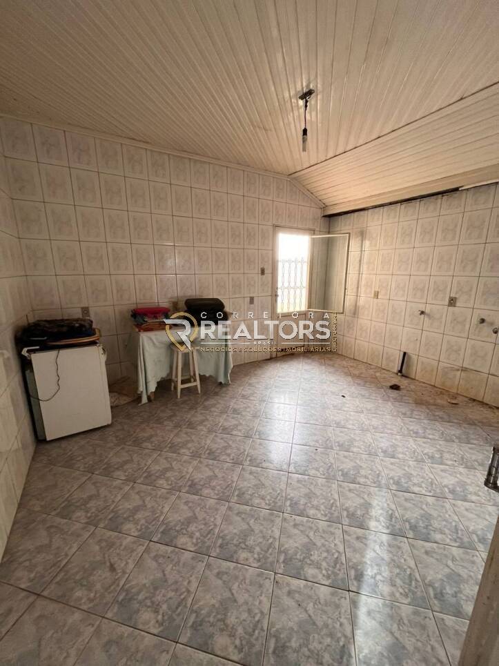 Casa à venda com 3 quartos, 250m² - Foto 8