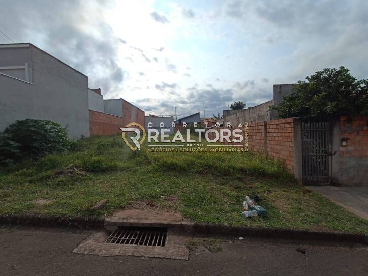 Terreno à venda, 250m² - Foto 1
