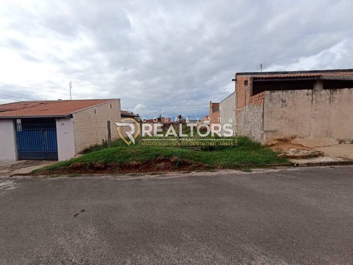 Terreno à venda, 250m² - Foto 1