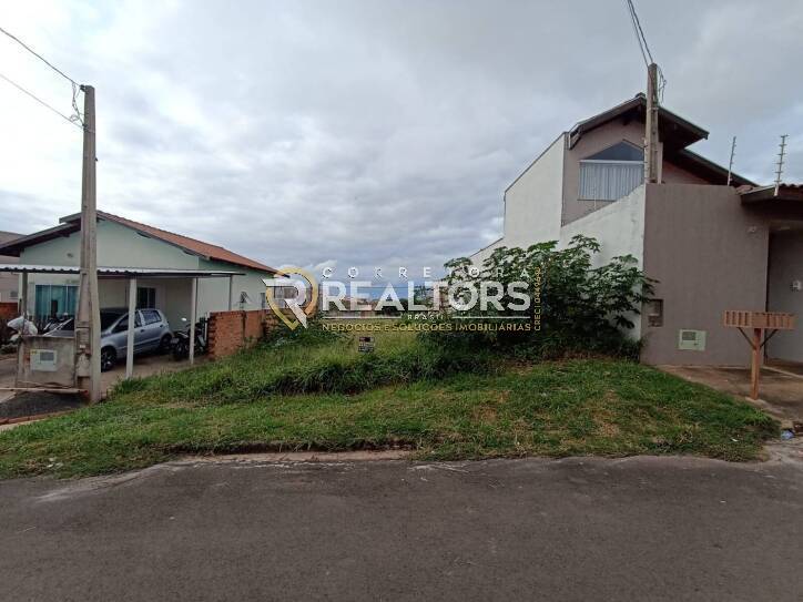 Terreno à venda, 250m² - Foto 1
