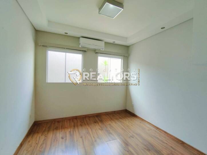 Casa à venda com 3 quartos, 180m² - Foto 14