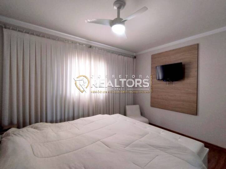 Casa à venda com 3 quartos, 180m² - Foto 24